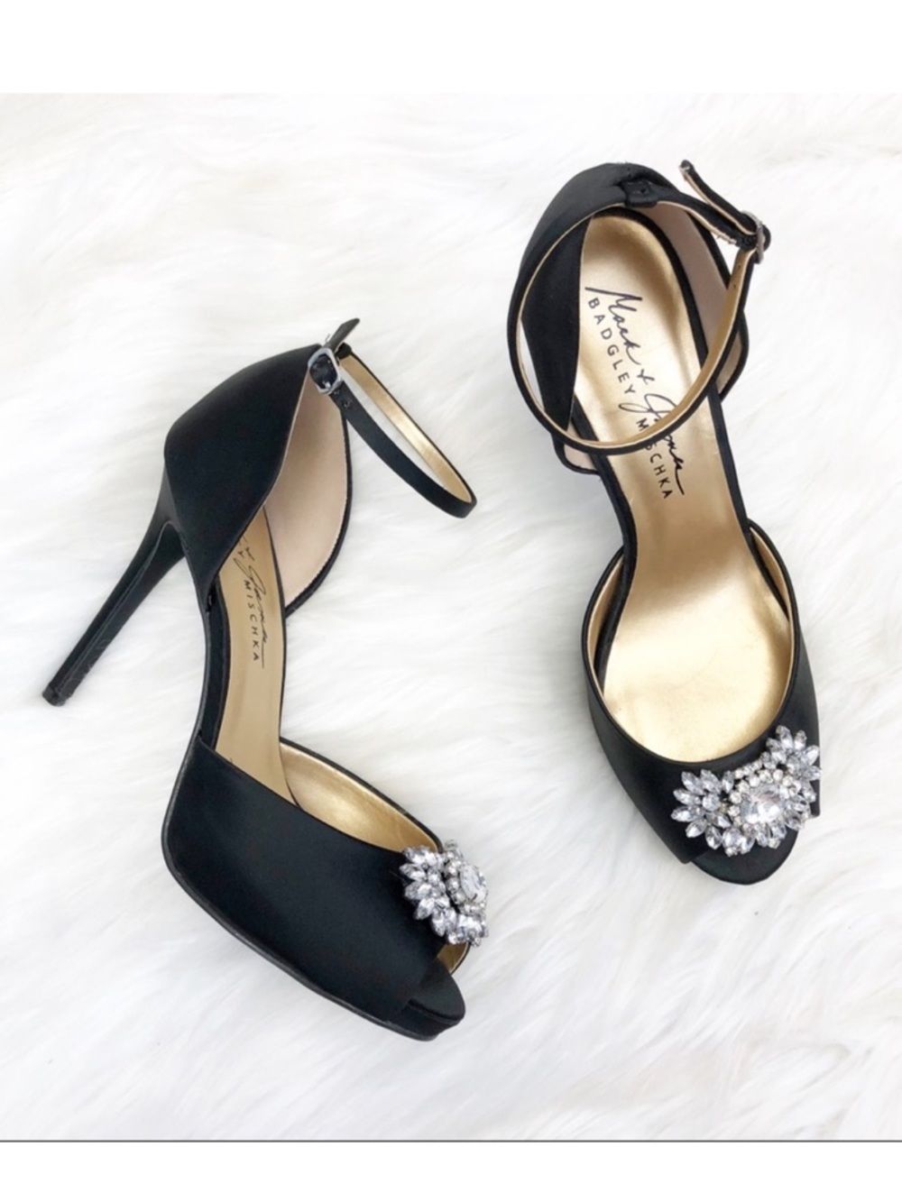 Mark & James Badgley Mischka peep toe heels